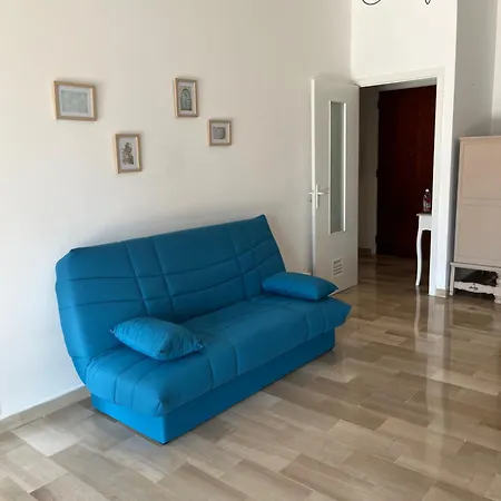 Apartment Grand A 2mn Du Port Et 40mn Des Pistes De
